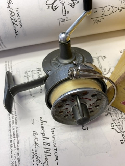 Pezon & Michel - No. 1 Moulinet Luxor w/ Spare Spool Fishing Reel
