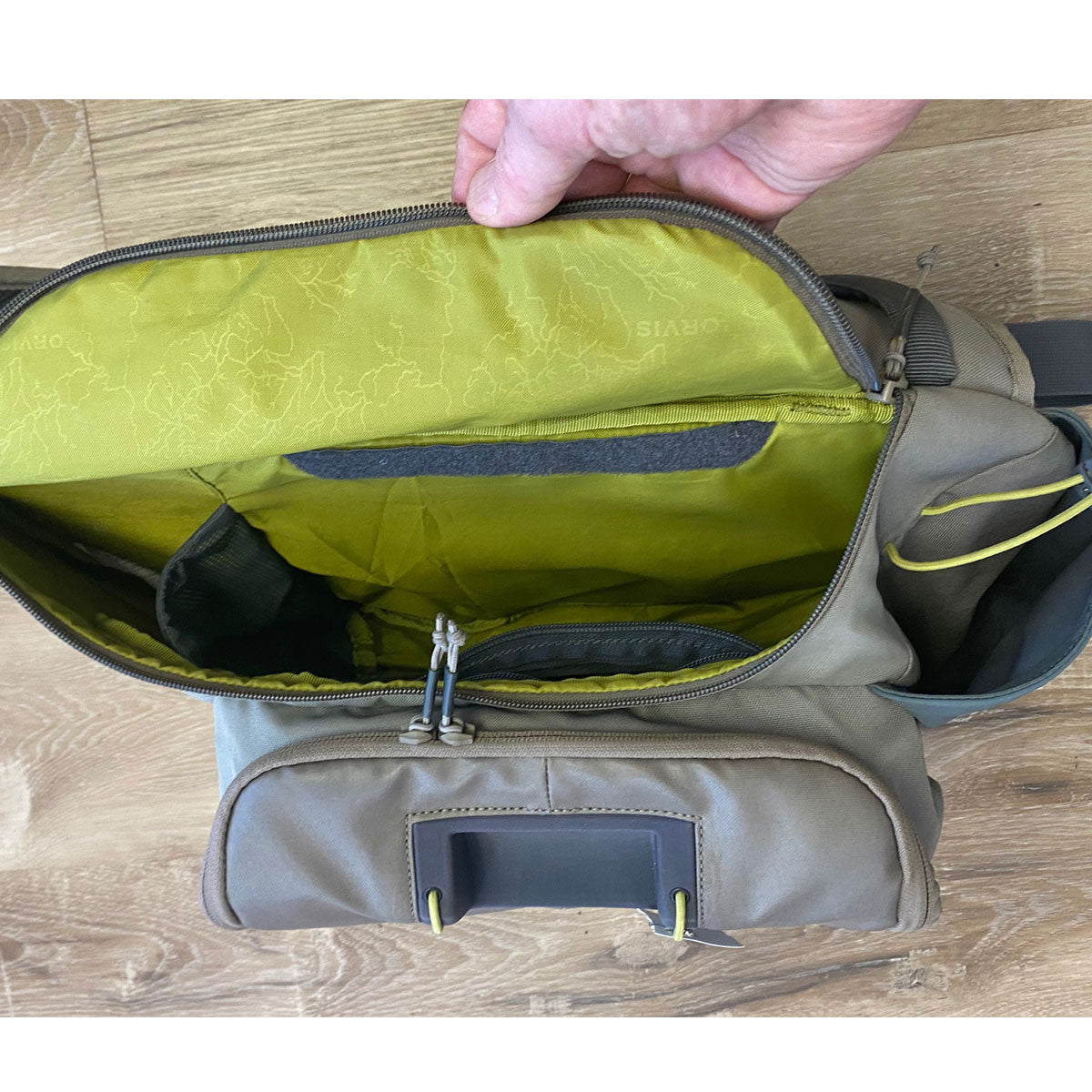 Orvis Guide Sling Pack