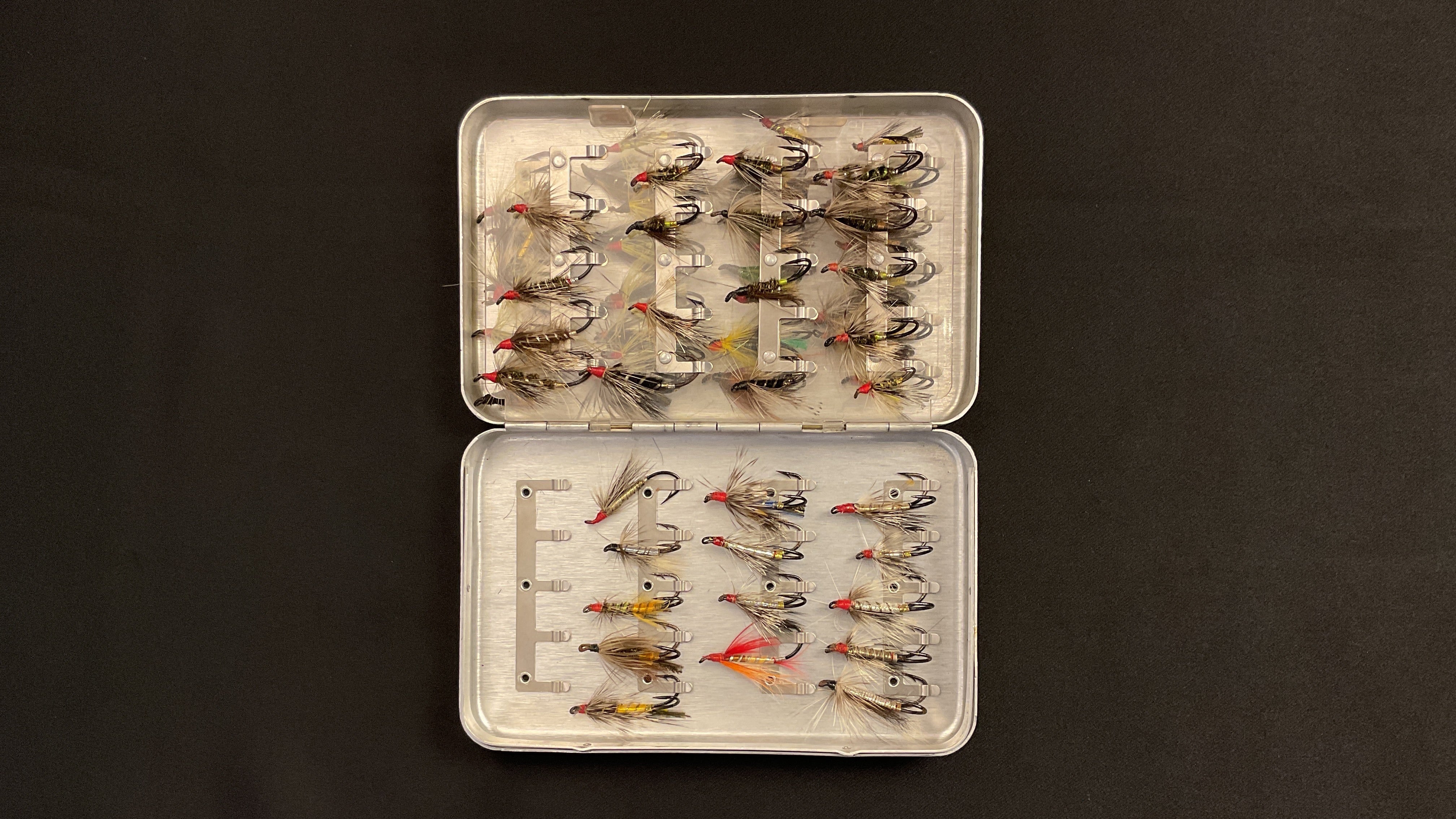 Perrine - #95 Vintage Fly Box & Salmon Flies