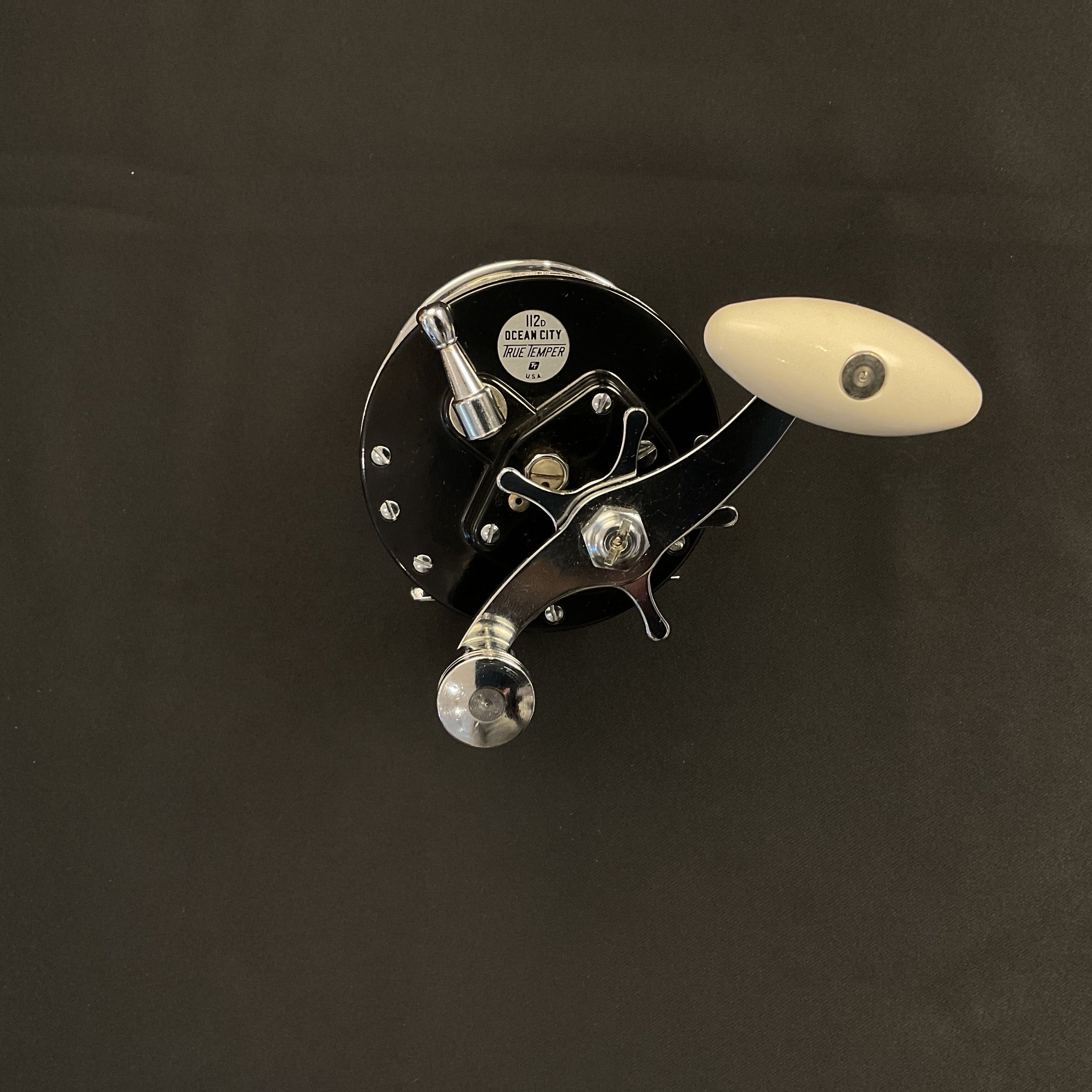 True Temper - Ocean City 112d Level Wind Fishing Reel